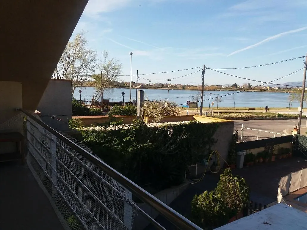 Loft Del Rio Apartment Deltebre Spain