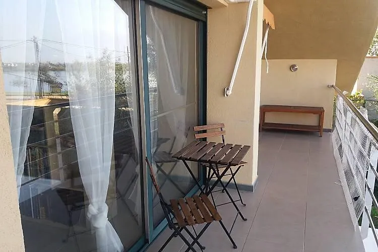 Loft Del Rio Apartment Deltebre